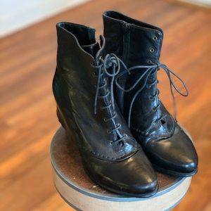 Everybody black leather boots 38